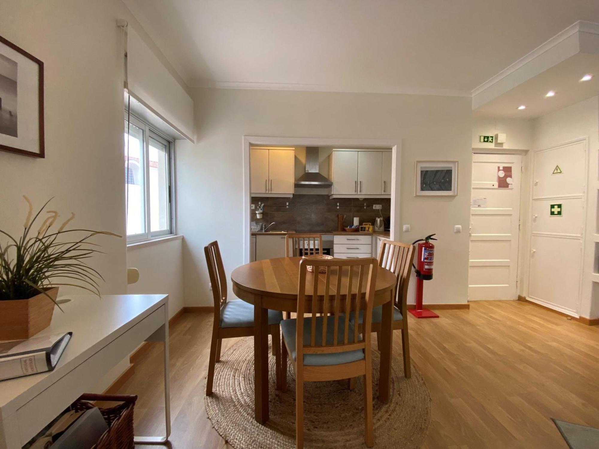 Rainha - Holiday Rental In Cascais Centre Экстерьер фото